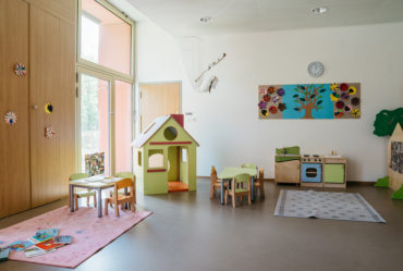 Crèche, jardins d'enfants et garderies - Chêne-Bougeries