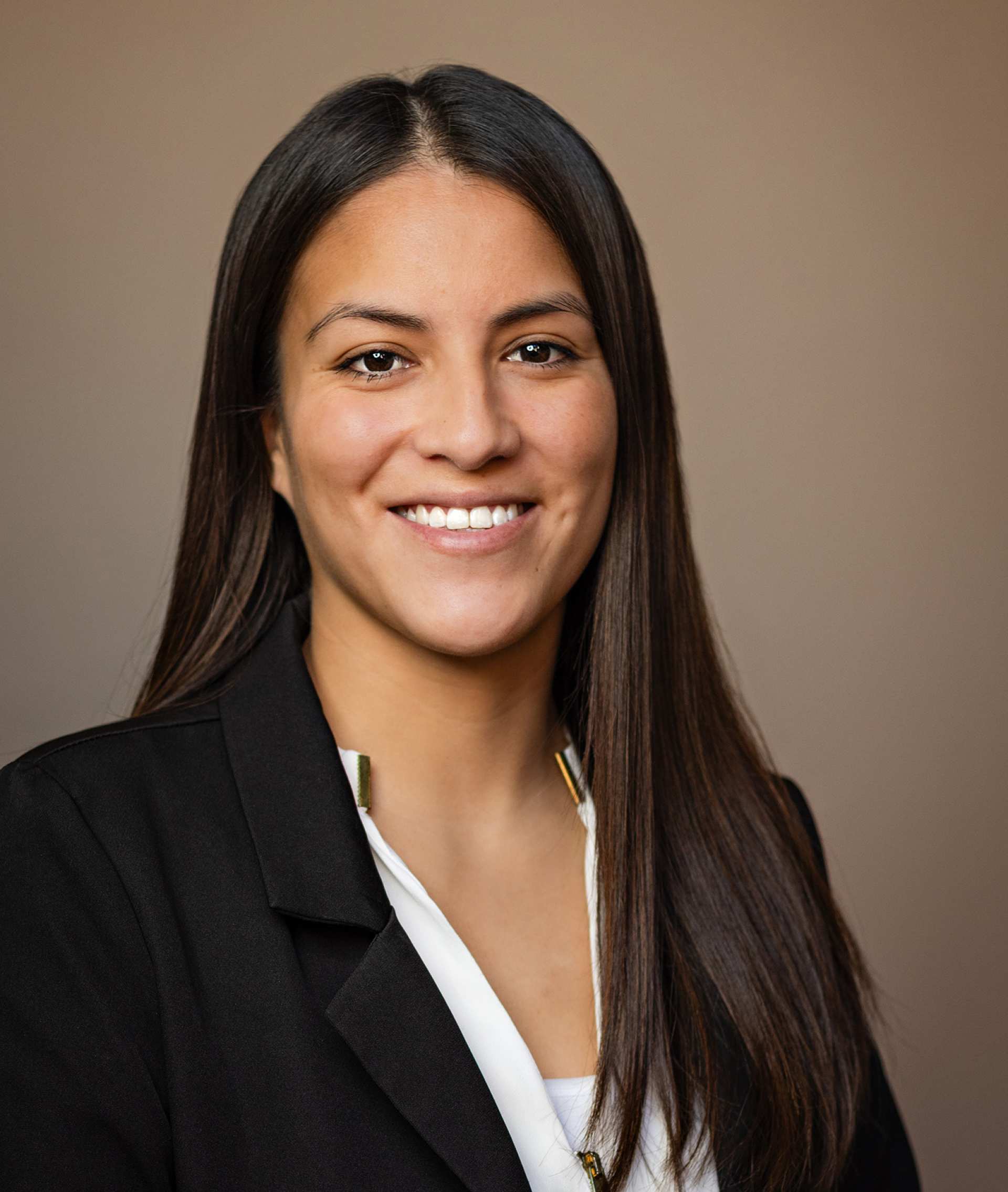 Gabriela Stojadinovic, Kitaleitung